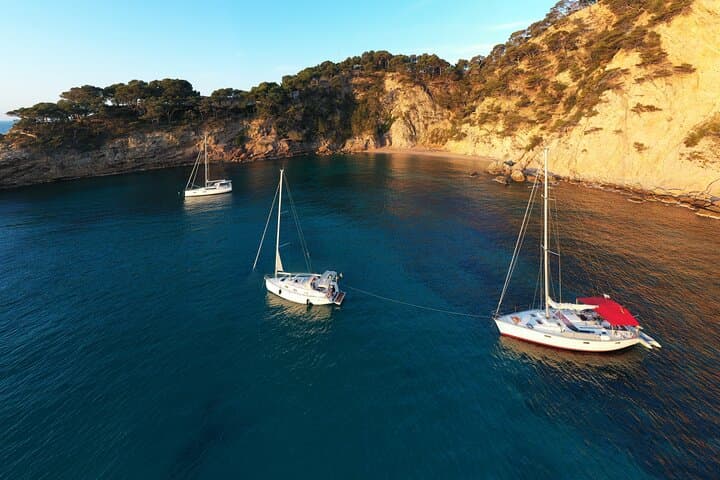 Full-Day Private Sailing Excursion from Ibiza to Formentera: Cove Hopping & Snorkel Stops photo 3