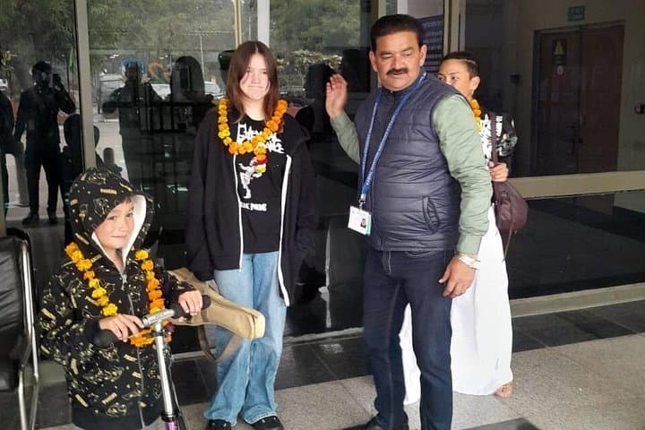 Private Charter Day Trip: Delhi to the Taj Mahal by Helicopter or Plane photo 2