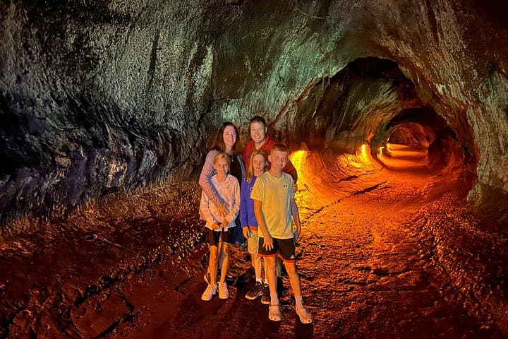 Private Big Island 14-Person Chauffeur Service — Custom Group Island Tours photo 6