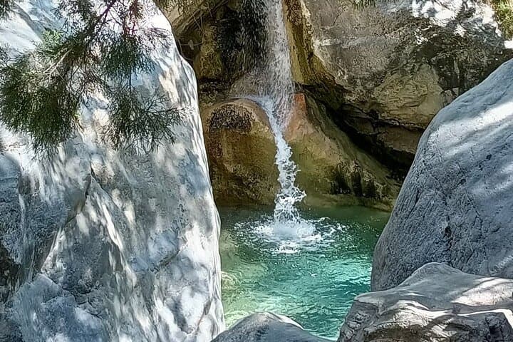 Hiking Samaria Gorge: Full-Day Guided Trek from Chania photo 5