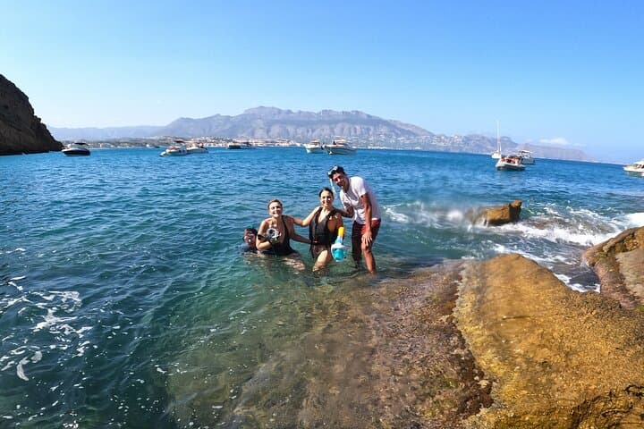 Sea‑kayak the Serra Gelada Cliffs from El Albir — Morning Paddle & Snorkel