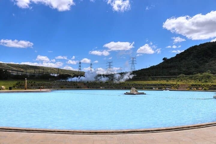Day trip to Hells Gate, Olkaria Geothermal Spa & Lake Naivasha: cycling, gorges and hippos photo 4