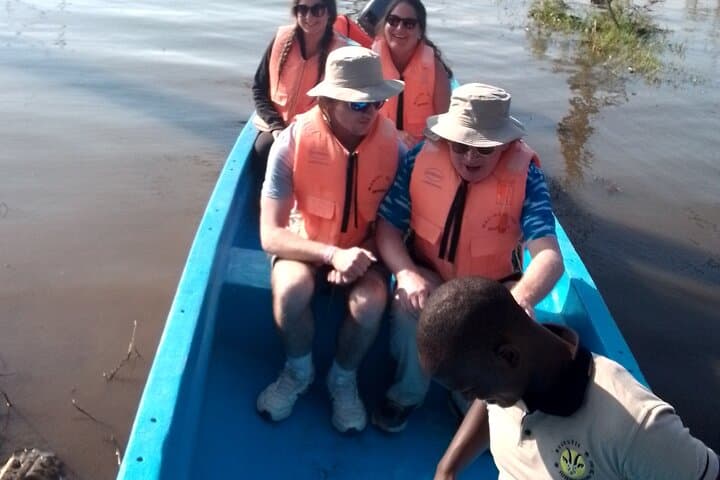 Day trip to Hells Gate, Olkaria Geothermal Spa & Lake Naivasha: cycling, gorges and hippos photo 6