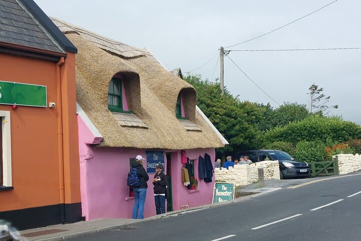 Private Luxury Tour to the Cliffs of Moher via the Wild Atlantic Way from Dublin photo 5