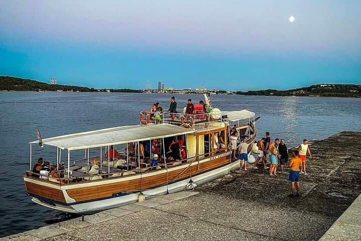 Brijuni Sunset & Dolphin Cruise from Pula — 3.5-Hour Panorama Dinner Tour photo 5