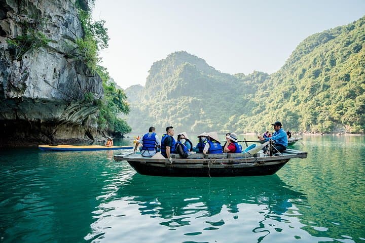 2-Day Kite Cruise on Lan Ha Bay: Overnight Cruise from Hanoi to Cat Ba photo 4