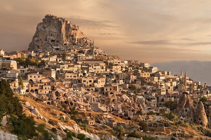 Istanbul to Cappadocia Day Trip: Red Tour with Flight & Göreme Highlights