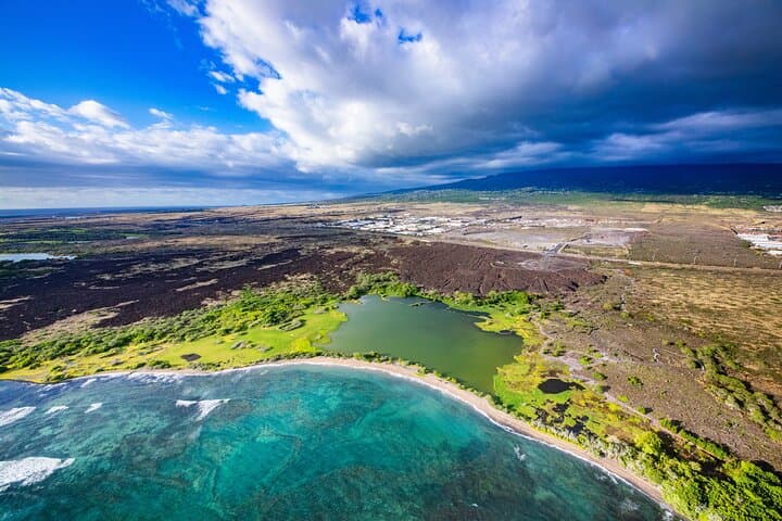 Exploring Kona’s Untamed Coastline: A 45-Minute Doors-Off Helicopter Tour photo 4