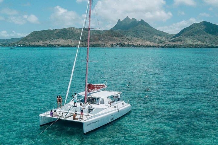 Catamaran Cruise to Ile aux Cerfs with BBQ Lunch — Day Sail from Trou d'Eau Douce photo 1