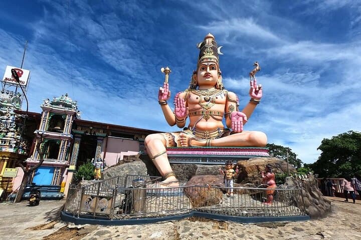 Trincomalee Half-Day City Tour: Koneswaram Temple, Fort Frederick & Nilaveli Beach photo 4