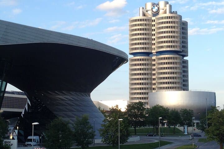 Munich Classical Monuments: Walk, Segway or Bike Tour (3–4 hrs) photo 4