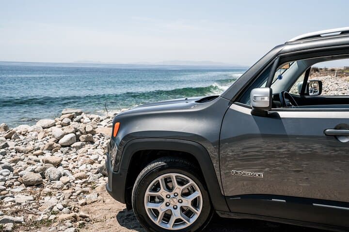 Custom Jeep Tour of Mykonos: Beaches, Villages & Private Island Views photo 3