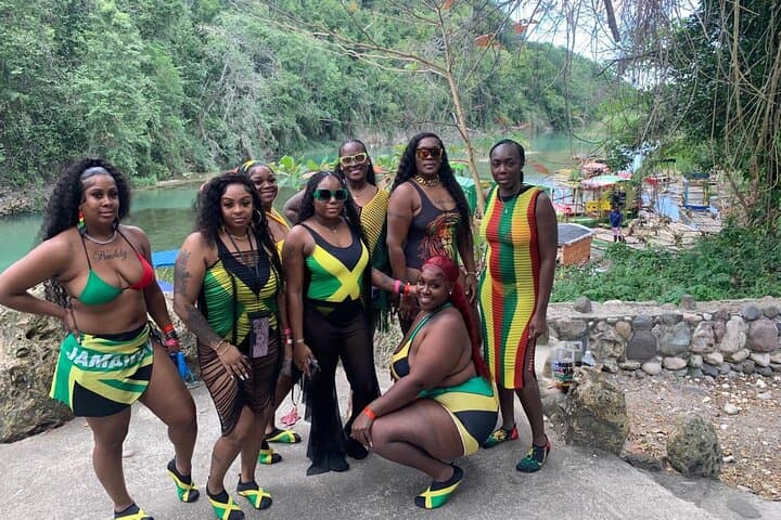 Private Blue Hole and Dunn's River Falls — Ocho Rios Waterfall Adventure photo 6