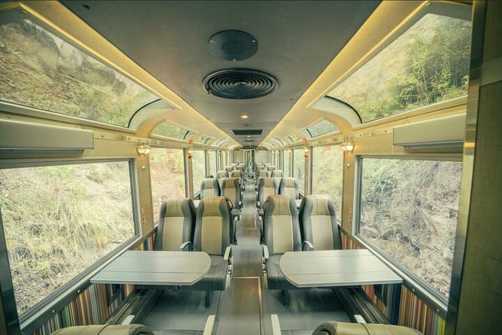 360° Machu Picchu Train: Panoramic Ride to Machu Picchu Pueblo