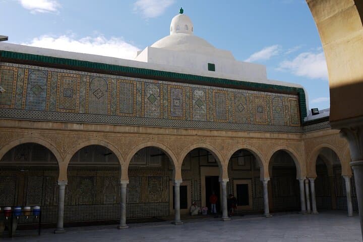 Explore Star Wars Filming Sites: 5-Day Tunisia Desert Tour from Tozeur photo 4