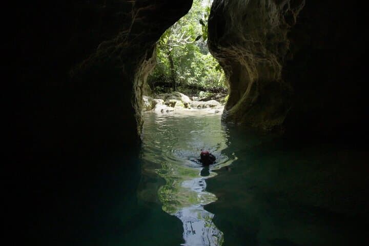 ATM Cave Xpedition: Actun Tunichil Muknal Full-Day Adventure from San Ignacio photo 2