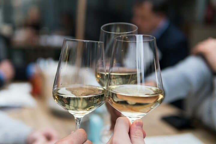 Bainbridge Island Discovery and Wine Tour: History, Shorelines & Boutique Tastings photo 4