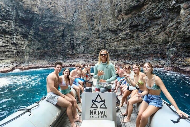 Nā Pali Coast Zodiac Raft: Sea Caves Expedition from Waimea, Kauai photo 2