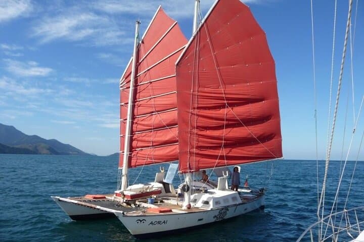 Sail Tahiti: Half-Day Polynesian Canoe on the Lagoon with Snorkeling photo 1