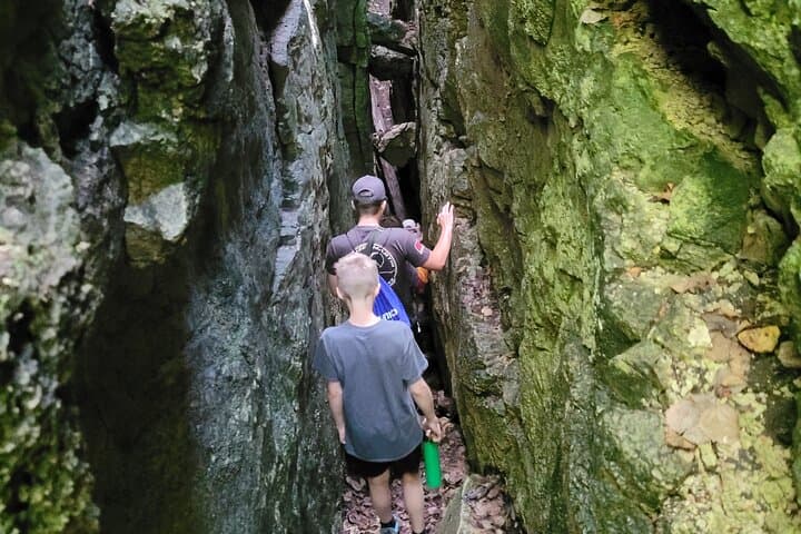 Private Nottawasaga Bluffs Caves Hiking Tour from Creemore