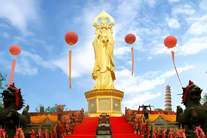 Lotus Hill Ancient Quarry & Big Buddha: Private Day Tour from Guangzhou photo 2