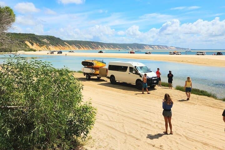 Noosa Whale Watching Ocean Kayak & 4x4 Beach Tour at Double Island Point photo 6