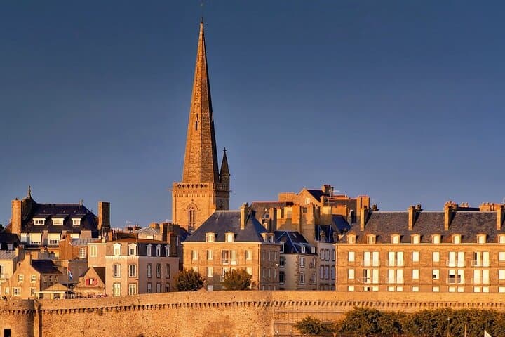 Saint-Malo Secrets Audio Walking Tour — GPS Guide to the Ramparts and Old City photo 2