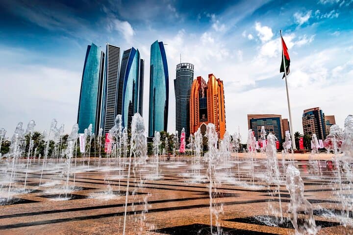 Private Abu Dhabi City Guided Tour: Sheikh Zayed Mosque, Corniche & Yas Island Highlights photo 5