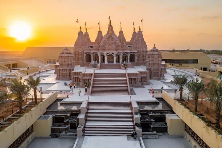 BAPS Hindu Mandir Abu Dhabi Day Trip from Dubai - Private Temple Tour photo 6