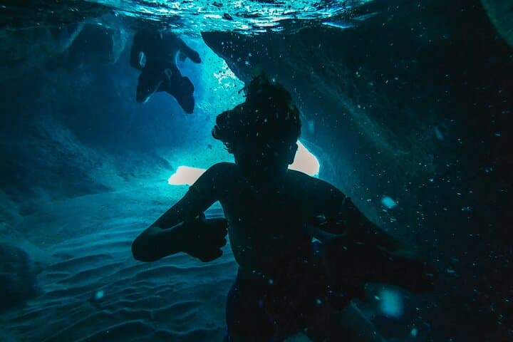 Dubrovnik Private 2-Hour Blue and Green Cave Snorkel Tour photo 4