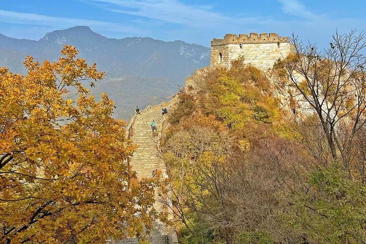 Edge of the Wall: Private Jiankou Wild Great Wall Hike with English Guide photo 4