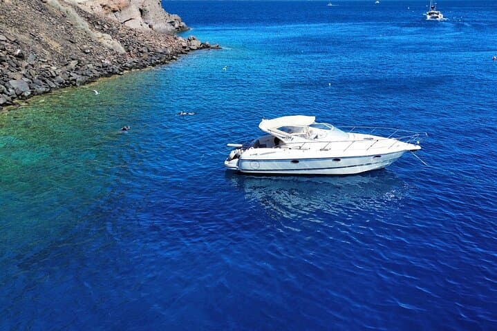 Private Santorini Yacht Cruise: Caldera Sights, Volcano Baths & Thirasia Lunch photo 6