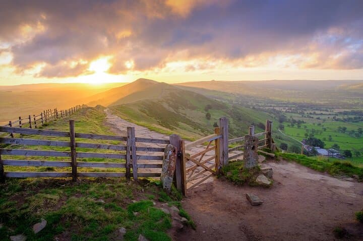 Peak District Self-Guided Road Trip: 70-Mile White Peak & Hope Valley Itinerary photo 6