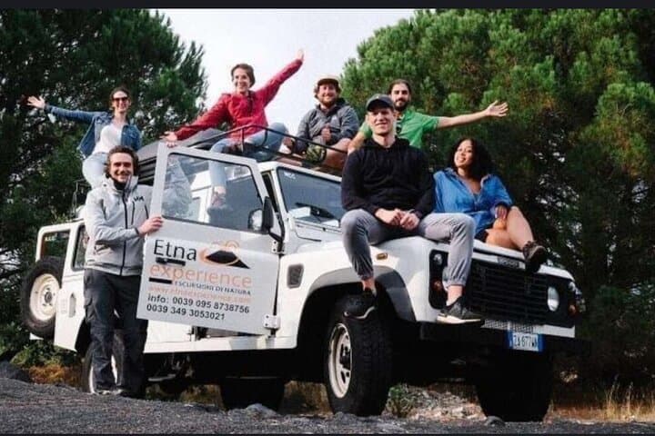 Mount Etna 4x4 Jeep Tour: Valle del Bove Off‑Road Experience with Lunch