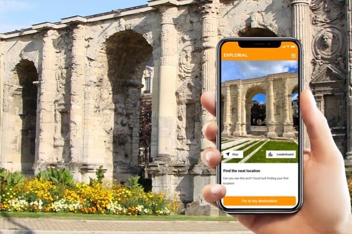 Self-Guided Reims Scavenger Hunt: Discover Cathedral Streets and Champagne History