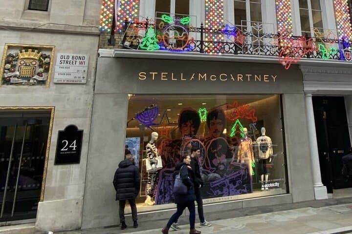 Taylor Swift London Boy Tour: Iconic Swiftie Stops Across London photo 3