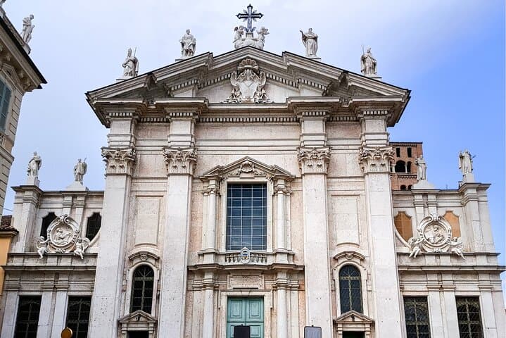 Mantua Scavenger Hunt: Self-Guided Walking Tour Through Gonzaga-Era Streets photo 2