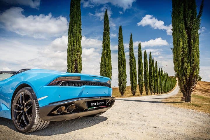 Drive Italy in a Ferrari: Rome to Venice Luxury Road Tour photo 3