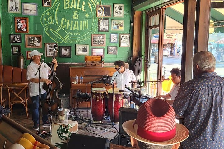 Discover Little Havana: Calle Ocho Food & Cultural Walking Tour in Miami photo 3