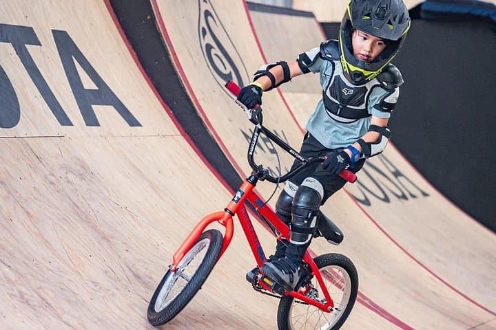 Train BMX Tricks in Jacó: Ride with Pros at the Local Bike Park photo 1