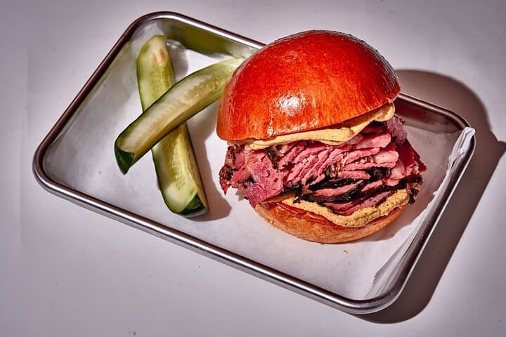 Classic NYC Deli Lunch in Times Square — Pastrami, Pizza & Reuben Classics photo 3