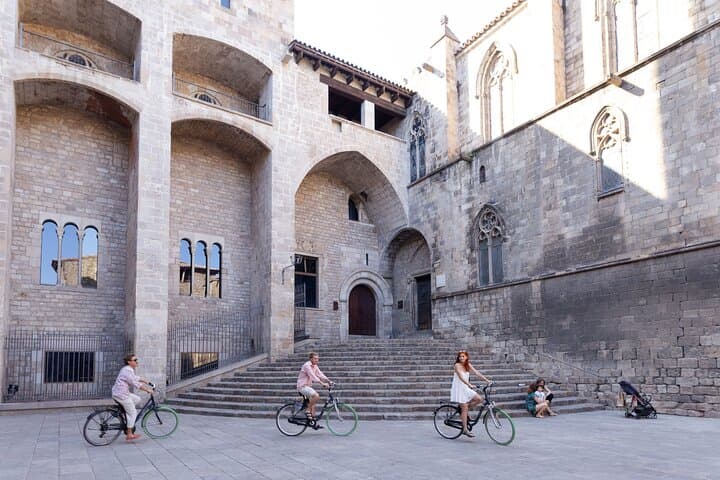 Barcelona Bike Tour: First-Time Highlights with Local Guides