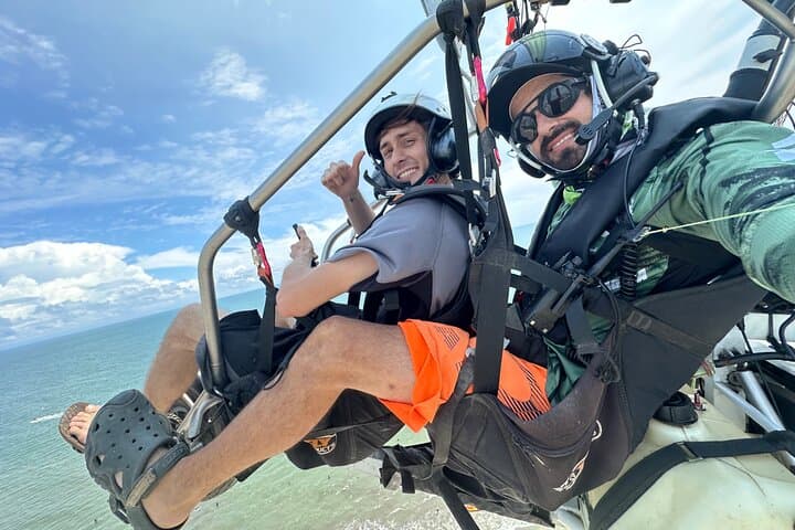 Paratrike Tandem Flight Over Cartagena’s Beaches