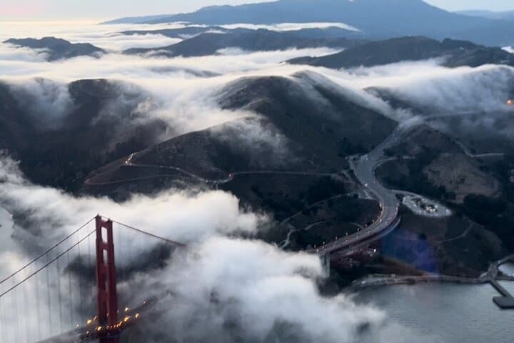 San Francisco Bay Cessna Aerial Tour - 30-40 Minute Flight from Hayward photo 3
