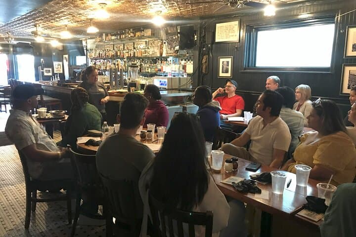 Hands-On Deep-Dish Pizza Class at Pizzeria Uno — Make the Original Chicago Pie photo 5