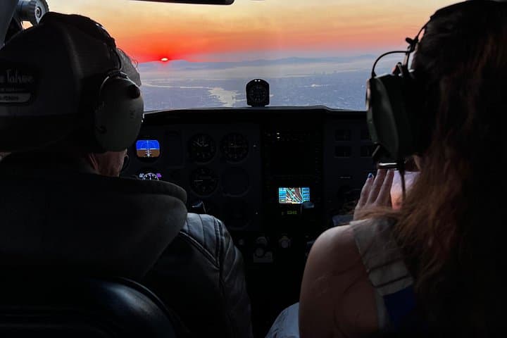 San Francisco Cessna Flight: One-Hour Aerial Tour Over the Bay photo 4