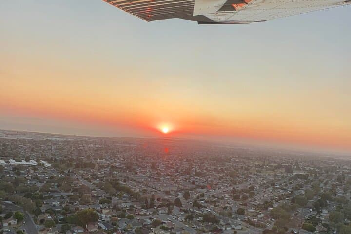San Francisco Sunset Flight Tour: Cessna 172 Over the Golden Gate & Bay photo 6