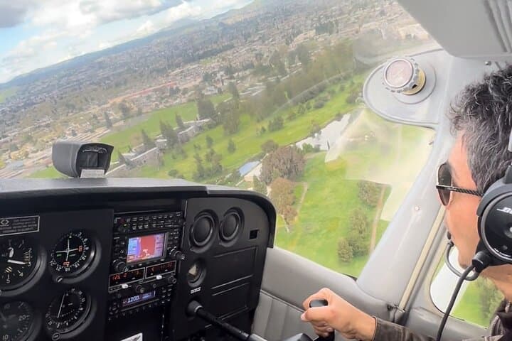 90-minute-napa-valley-scenic-flight-cessna-piper-from-hayward photo 5