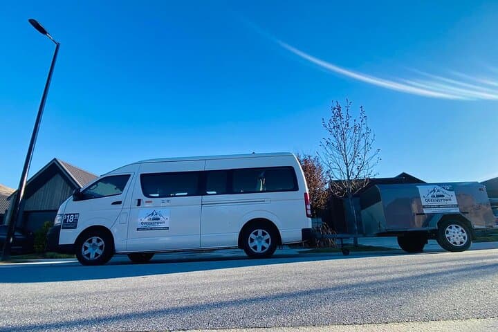 Seamless Private Transfer: Queenstown Airport to Hotel in Comfort photo 4