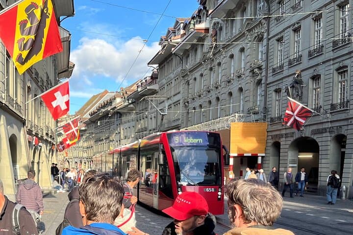Bern Chocolate Walking Tour — Tasting & Conching History in the Old Town photo 2
